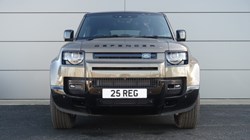 LAND ROVER DEFENDER 3.0 D350 X-Dynamic HSE 110 5dr Auto 3948659