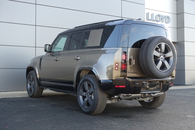  LAND ROVER DEFENDER 3.0 D350 X-Dynamic HSE 110 5dr Auto 3948654