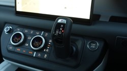 LAND ROVER DEFENDER 3.0 D350 X-Dynamic HSE 110 5dr Auto 3948665