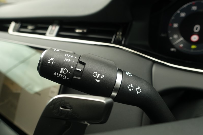  LAND ROVER RANGE ROVER EVOQUE 2.0 D200 Edition 5dr Auto 4114403