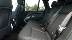 LAND ROVER RANGE ROVER 3.0 D350 SE 4dr Auto 4608084