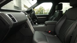 LAND ROVER DISCOVERY 3.0 D350 Dynamic SE 5dr Auto 4620699