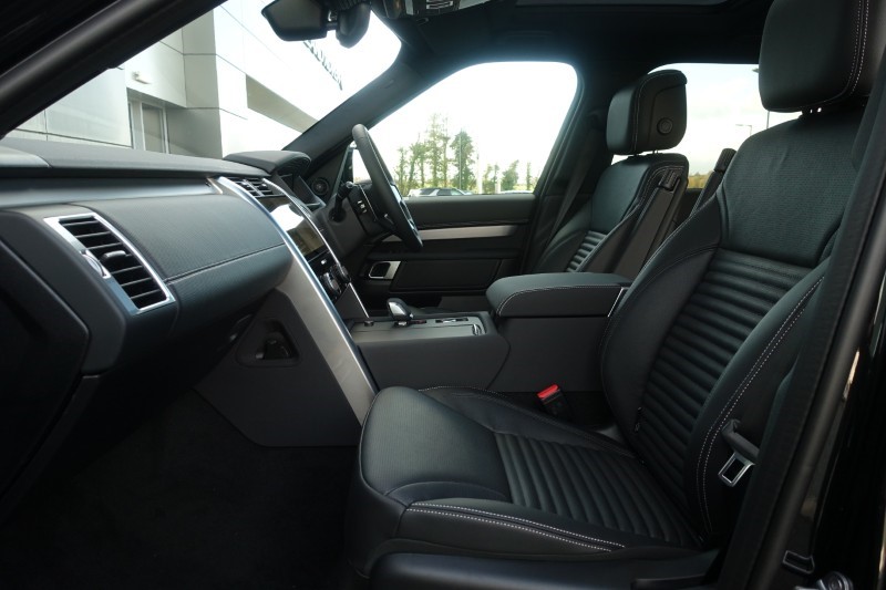  LAND ROVER DISCOVERY 3.0 D350 Dynamic SE 5dr Auto 4838736