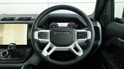 LAND ROVER DEFENDER 3.0 D350 X-Dynamic HSE 130 5dr Auto 4592860
