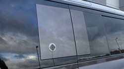 LAND ROVER DEFENDER 4.4 P635 Octa 110 5dr Auto 4764567