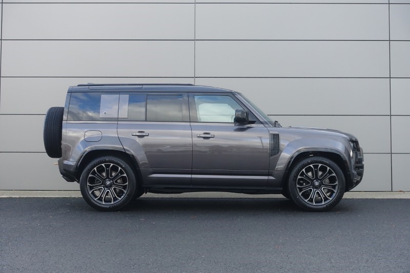  LAND ROVER DEFENDER 4.4 P635 Octa 110 5dr Auto 4764547