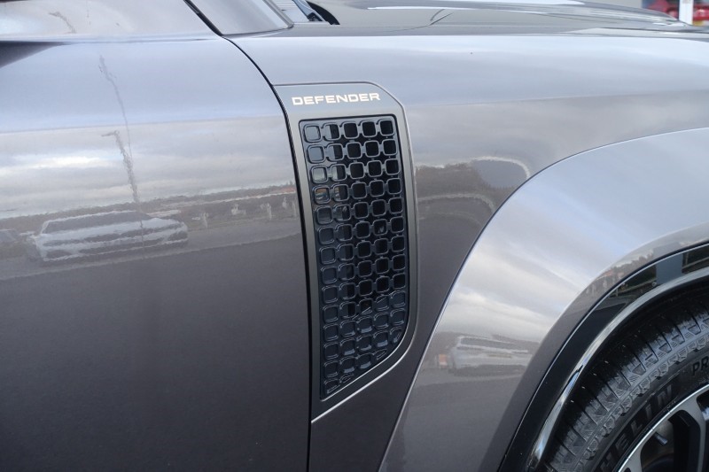  LAND ROVER DEFENDER 4.4 P635 Octa 110 5dr Auto 4764561