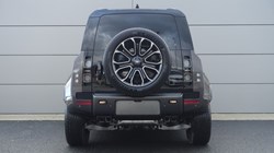 LAND ROVER DEFENDER 4.4 P635 Octa 110 5dr Auto 4764548
