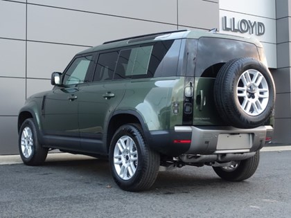 LAND ROVER DEFENDER 3.0 D250 S 110 5dr Auto