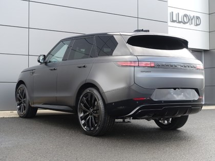 LAND ROVER RANGE ROVER SPORT 3.0 D300 Dynamic SE 5dr Auto