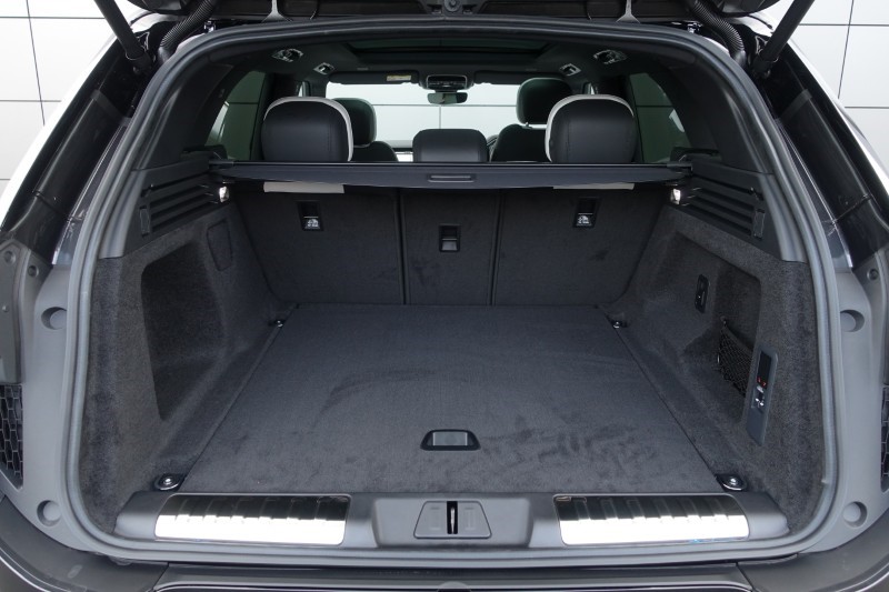  LAND ROVER RANGE ROVER SPORT 3.0 D300 Dynamic SE 5dr Auto 4985265