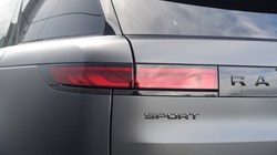 LAND ROVER RANGE ROVER SPORT 3.0 D300 Dynamic SE 5dr Auto 4985274