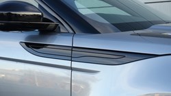 LAND ROVER RANGE ROVER EVOQUE 2.0 D200 Dynamic SE 5dr Auto 4959597