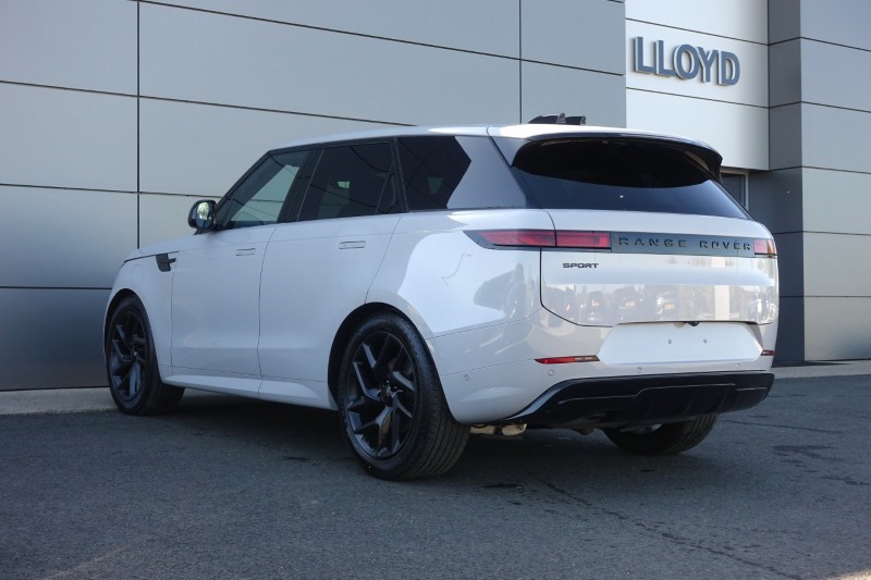  LAND ROVER RANGE ROVER SPORT 3.0 D300 Dynamic SE 5dr Auto