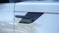 LAND ROVER RANGE ROVER SPORT 3.0 D300 Dynamic SE 5dr Auto 5359317