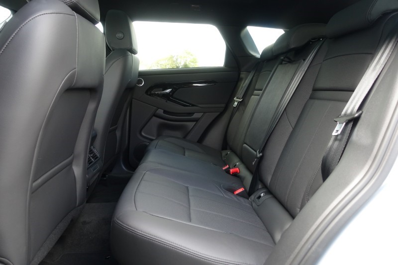  LAND ROVER RANGE ROVER EVOQUE 1.5 P270e Dynamic SE 5dr Auto 5329973