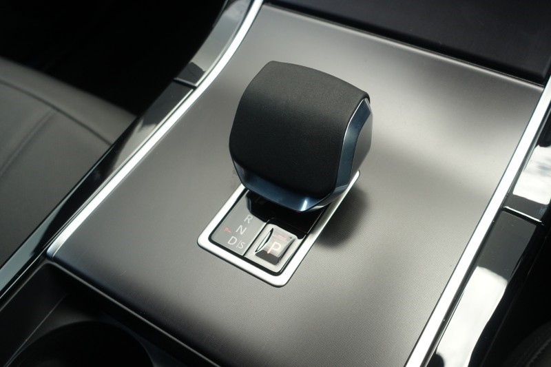  LAND ROVER RANGE ROVER EVOQUE 1.5 P270e Dynamic SE 5dr Auto 5329982