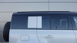 LAND ROVER DEFENDER 3.0 D350 X-Dynamic SE 110 5dr Auto 5306869