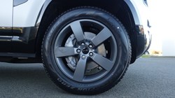 LAND ROVER DEFENDER 3.0 D350 X-Dynamic SE 110 5dr Auto 5306853
