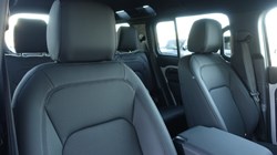 LAND ROVER DEFENDER 3.0 D350 X-Dynamic SE 110 5dr Auto 5306898