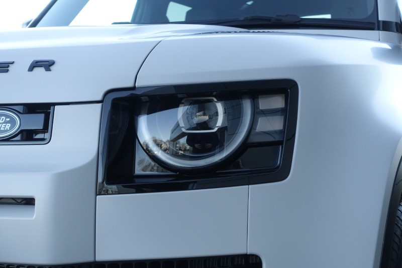  LAND ROVER DEFENDER 3.0 D350 X-Dynamic SE 110 5dr Auto 5306879