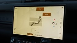 LAND ROVER DEFENDER 3.0 D350 X-Dynamic SE 110 5dr Auto 5306893