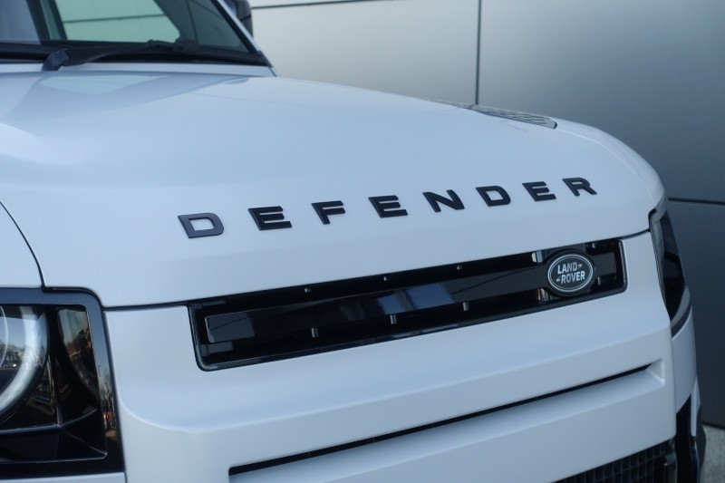  LAND ROVER DEFENDER 3.0 D350 X-Dynamic SE 110 5dr Auto 5306865