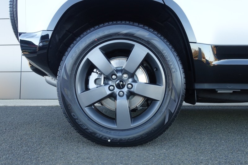  LAND ROVER DEFENDER 3.0 D350 X-Dynamic SE 110 5dr Auto 5306870