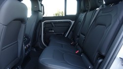 LAND ROVER DEFENDER 3.0 D350 X-Dynamic SE 110 5dr Auto 5306849