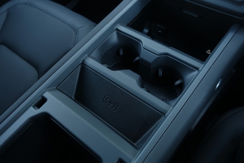  LAND ROVER DEFENDER 3.0 D350 X-Dynamic SE 110 5dr Auto 5306896