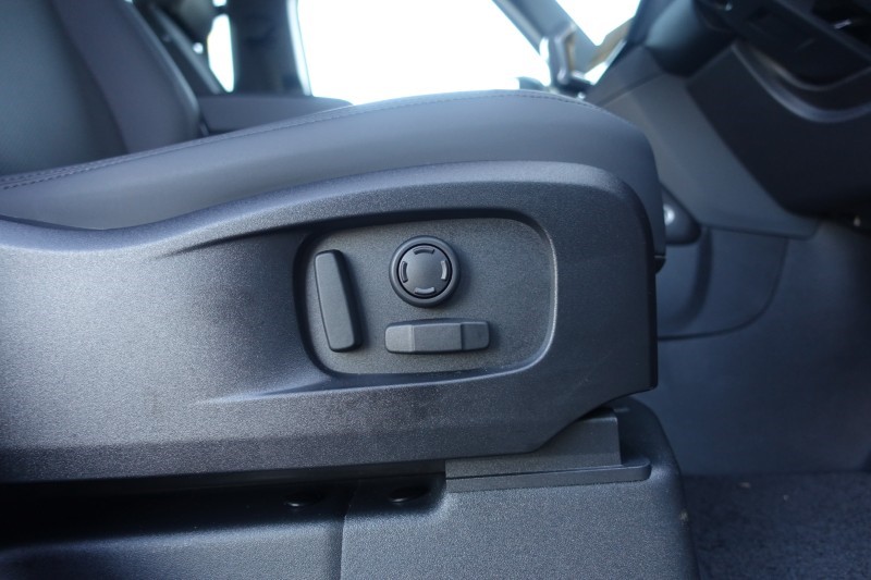  LAND ROVER DEFENDER 3.0 D350 X-Dynamic SE 110 5dr Auto 5306899