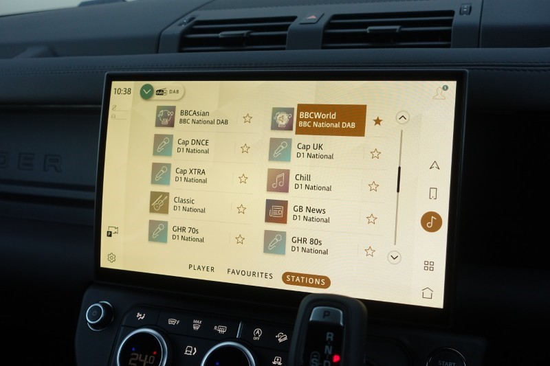  LAND ROVER DEFENDER 3.0 D350 X-Dynamic SE 110 5dr Auto 5306889