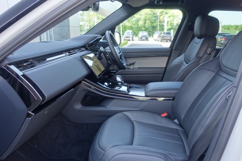  LAND ROVER RANGE ROVER SPORT 3.0 P460e Dynamic SE 5dr Auto 5446429
