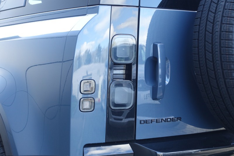  LAND ROVER DEFENDER 3.0 D350 S 110 5dr Auto 5304043