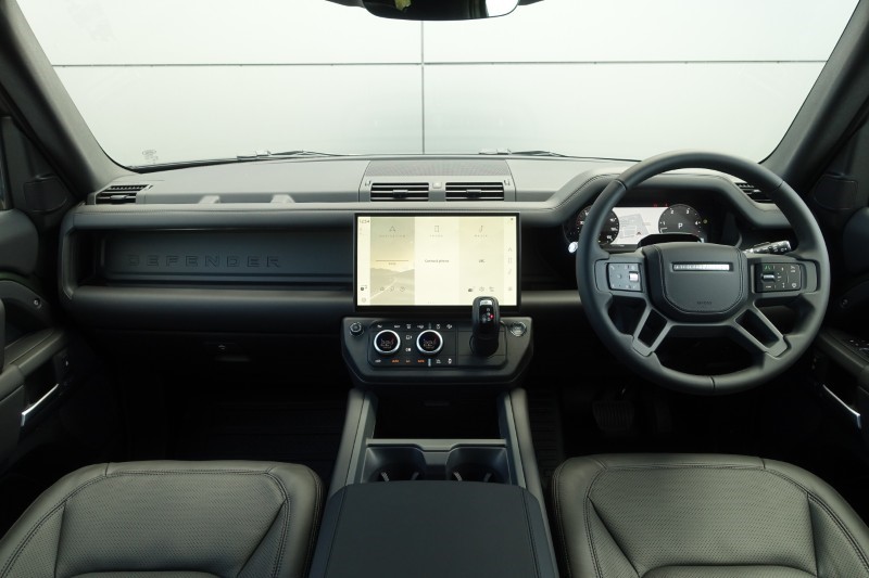  LAND ROVER DEFENDER 3.0 D350 X-Dynamic HSE 90 3dr Auto 5303610