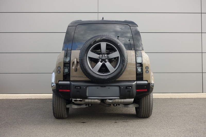  LAND ROVER DEFENDER 3.0 D350 X-Dynamic SE 110 5dr Auto 5305525