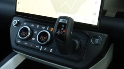 LAND ROVER DEFENDER 3.0 D350 X-Dynamic SE 110 5dr Auto 5305531