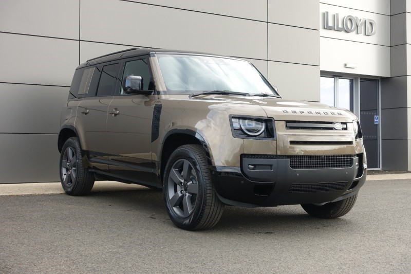  LAND ROVER DEFENDER 3.0 D350 X-Dynamic SE 110 5dr Auto