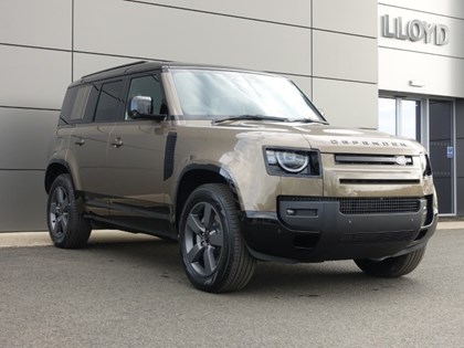 LAND ROVER DEFENDER 3.0 D350 X-Dynamic SE 110 5dr Auto
