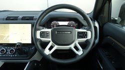 LAND ROVER DEFENDER 3.0 D350 X-Dynamic SE 110 5dr Auto 5305533