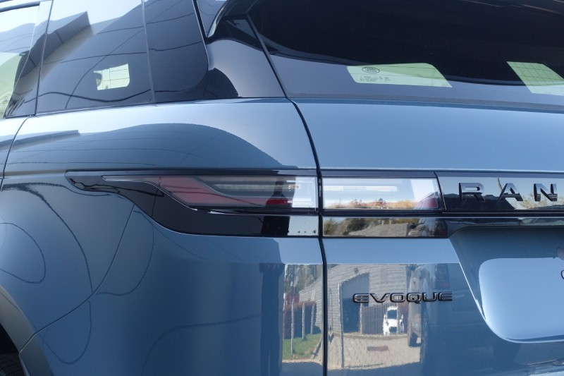  LAND ROVER RANGE ROVER EVOQUE 2.0 D200 Edition 5dr Auto 5330137