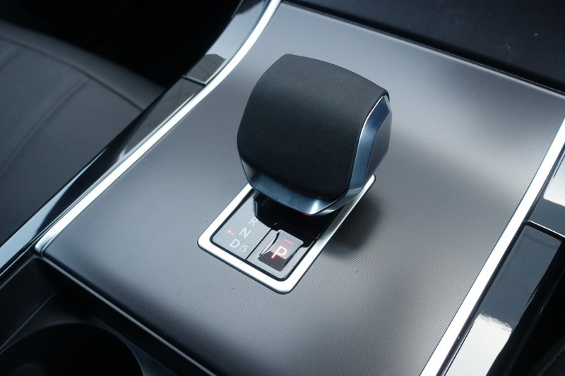  LAND ROVER RANGE ROVER EVOQUE 2.0 D200 Edition 5dr Auto 5330131