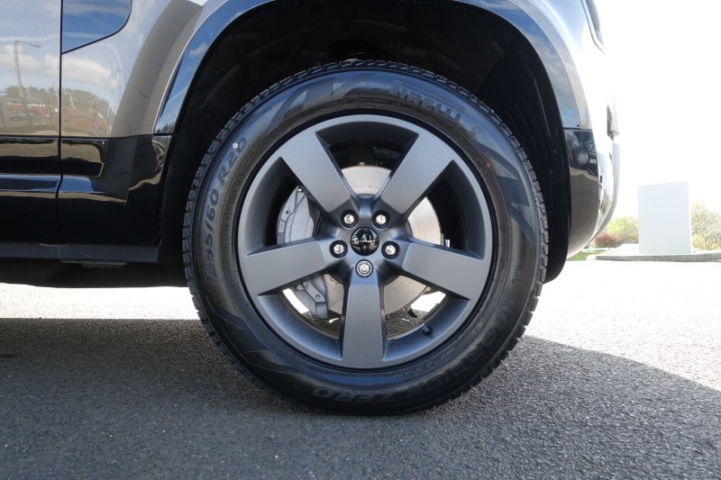  LAND ROVER DEFENDER 3.0 D350 X-Dynamic HSE 110 5dr Auto 5305299