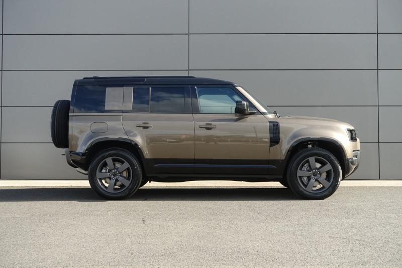  LAND ROVER DEFENDER 3.0 D350 X-Dynamic HSE 110 5dr Auto 5305296