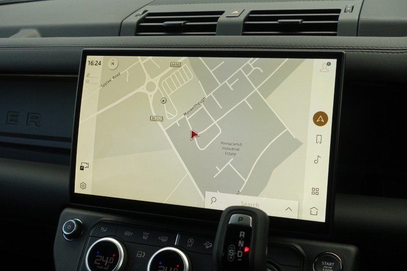  LAND ROVER DEFENDER 3.0 D350 X-Dynamic HSE 110 5dr Auto 5305302