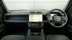 LAND ROVER DEFENDER 3.0 D350 X-Dynamic HSE 110 5dr Auto 5305300