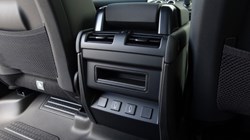 LAND ROVER DEFENDER 3.0 D350 X-Dynamic HSE 110 5dr Auto 5305309
