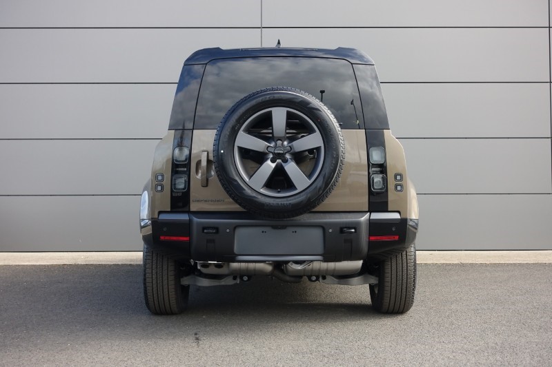  LAND ROVER DEFENDER 3.0 D350 X-Dynamic HSE 110 5dr Auto 5305297