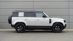 LAND ROVER DEFENDER 2.0 P300e X-Dynamic HSE 110 5dr Auto 5351882
