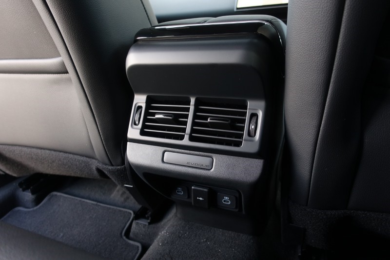  LAND ROVER RANGE ROVER EVOQUE 2.0 D200 Dynamic SE 5dr Auto 5329915